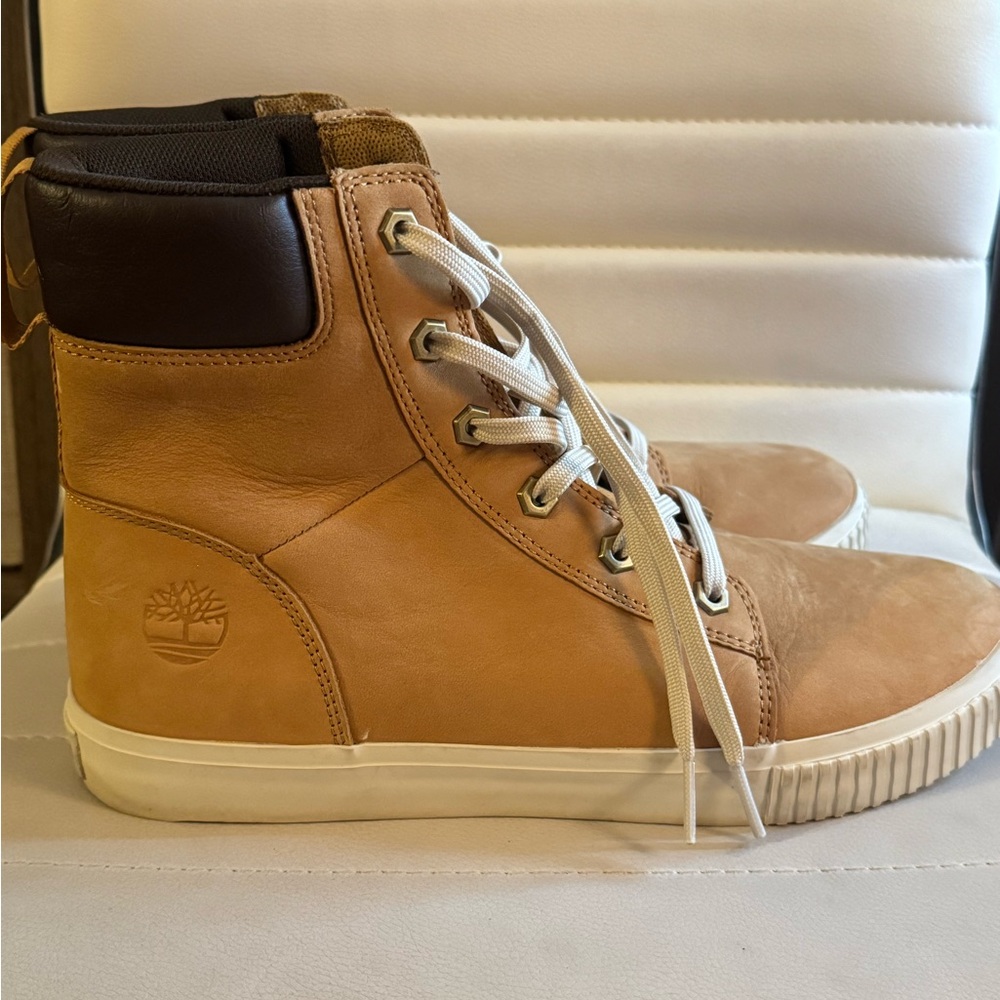 Timberland A2C3S Women's Skyla Bay Lightweight 6 in Wheat High Top Sneaker Boot